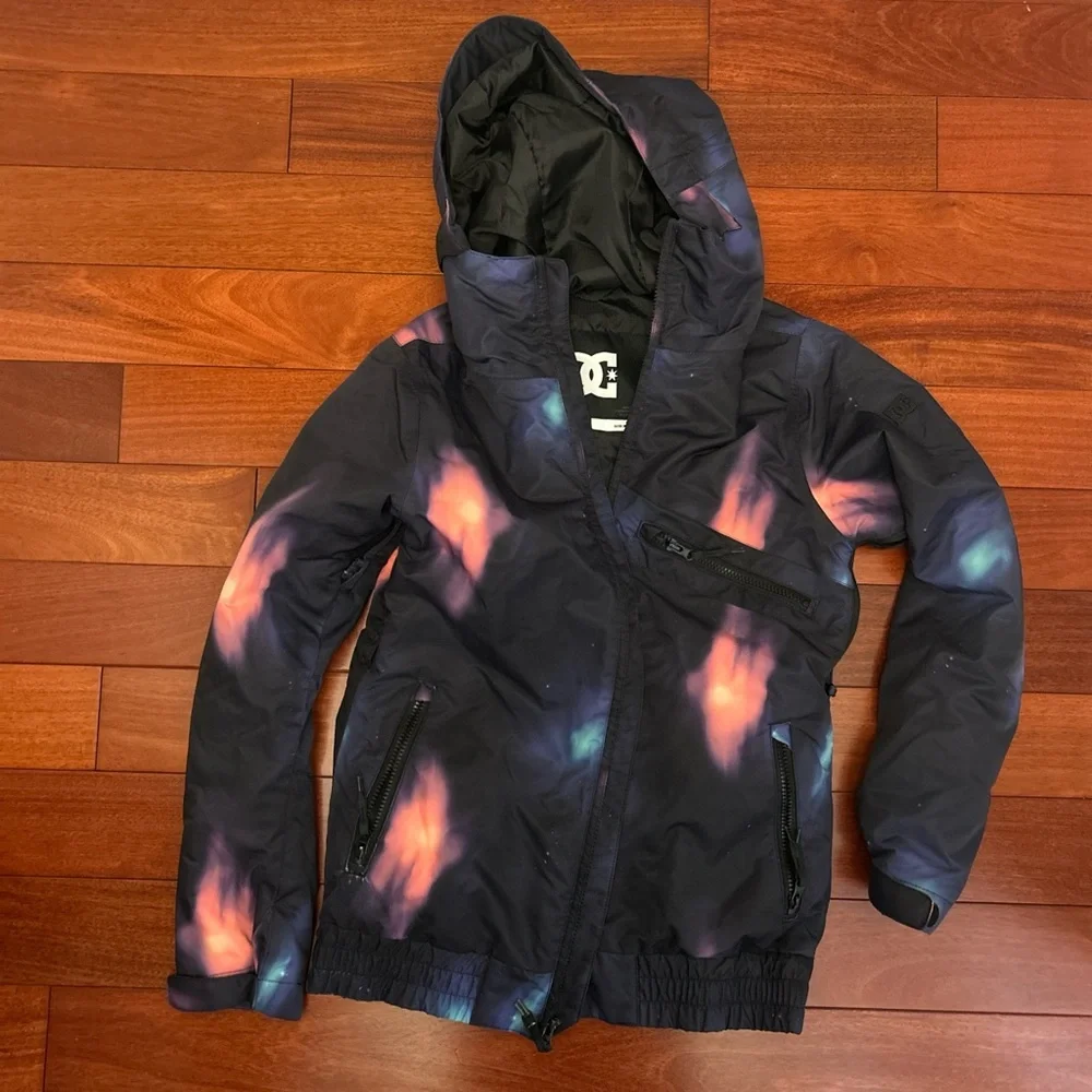 DC Girls Black Ski Jacket with Pink & Blue Tie-Dye Accents - Picture 1 of 5